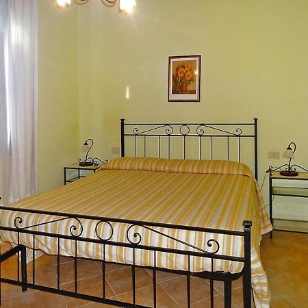Hesse Farm Holiday Borgo Pinete Le Vedute Экстерьер фото